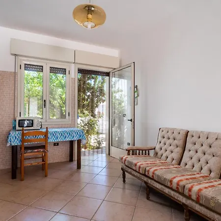 Tina A ヴィラ トッレ・ラピッロ